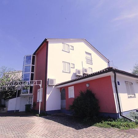 Apartments Branka Zambratija  Exterior photo